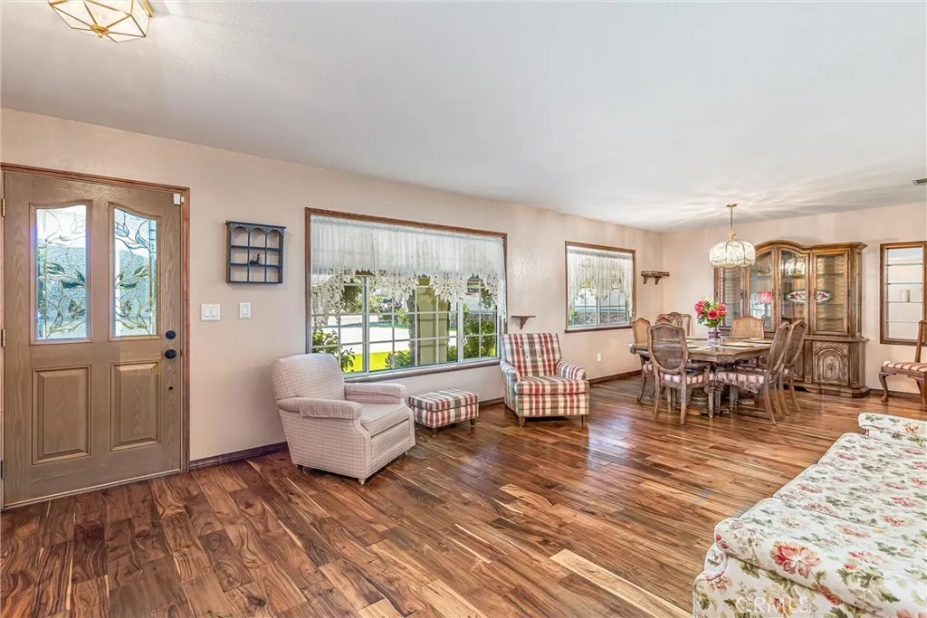 19815 Magnolia, Nuevo, California 92567 home-pic-5